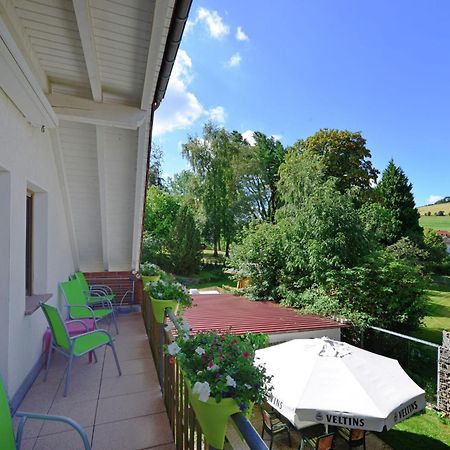Quaint Apartment In Eimelrod Near Lake And Water Sports Willingen  Luaran gambar